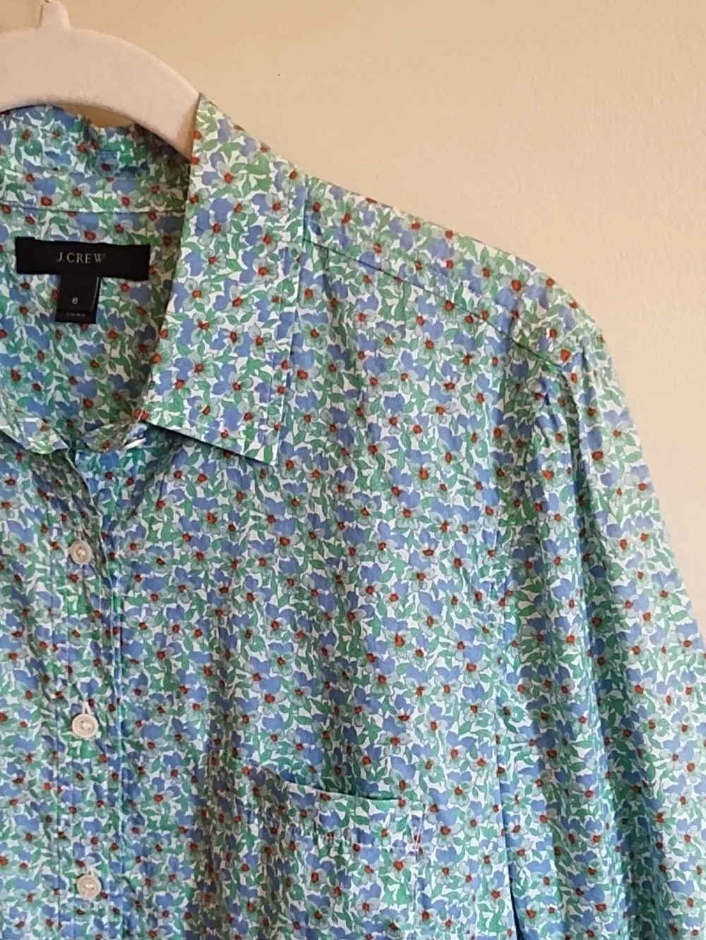 J. CREW WOMAN'S BLOUSE, BEAUTIFUL BLUE,GREEN&RED, 100% COTTON. SZ 6
